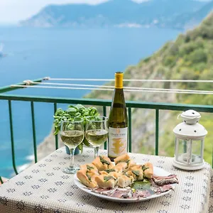 https://sandra-villa-rooms.hotelitalianriviera.com