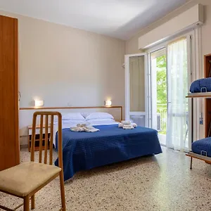 https://stella-del-mare-pinarella-emilia-romagna.emilia-romagnahotels.net