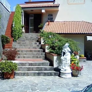 https://affittacamere-le-meridiane.hotelitalianriviera.com
